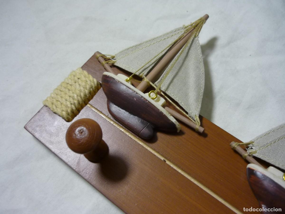 Vintage: Percha con barcos en tela, madera y cuerda - Foto 5