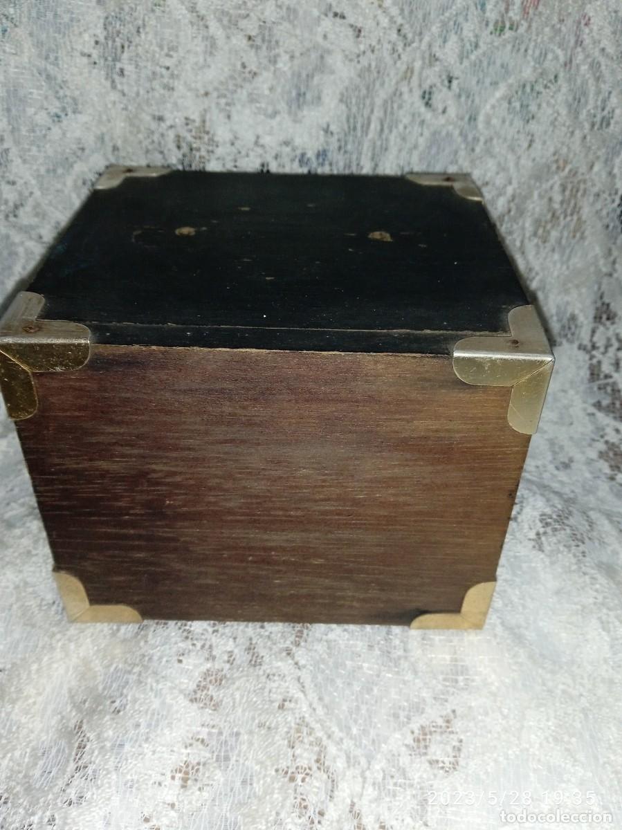 Vintage: JUEGO 8 POSAVASOS DE MADERA Y CORCHO - Foto 3