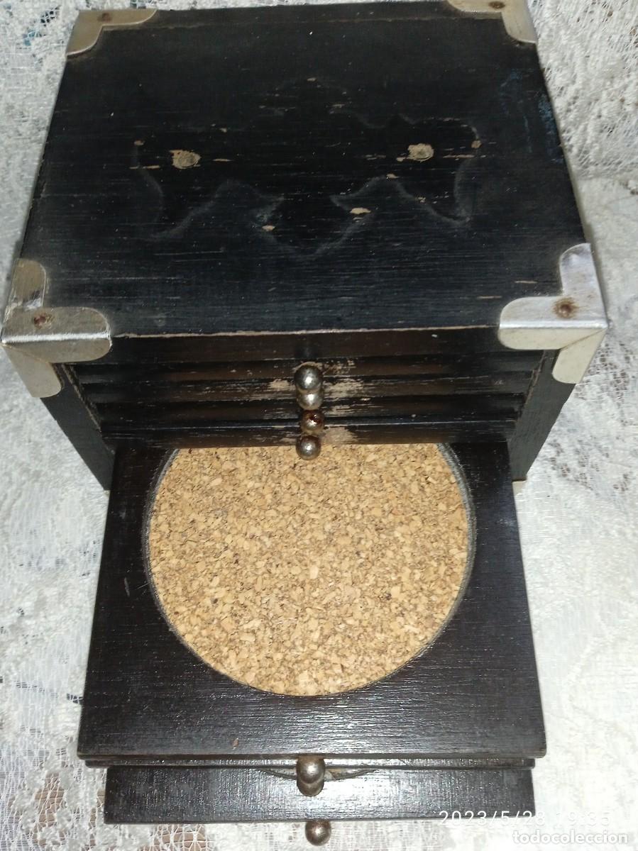 Vintage: JUEGO 8 POSAVASOS DE MADERA Y CORCHO - Foto 5