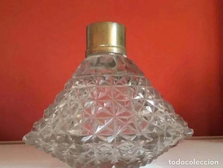 Vintage: Antigua Botella de cristal tallado y bronce - Foto 8