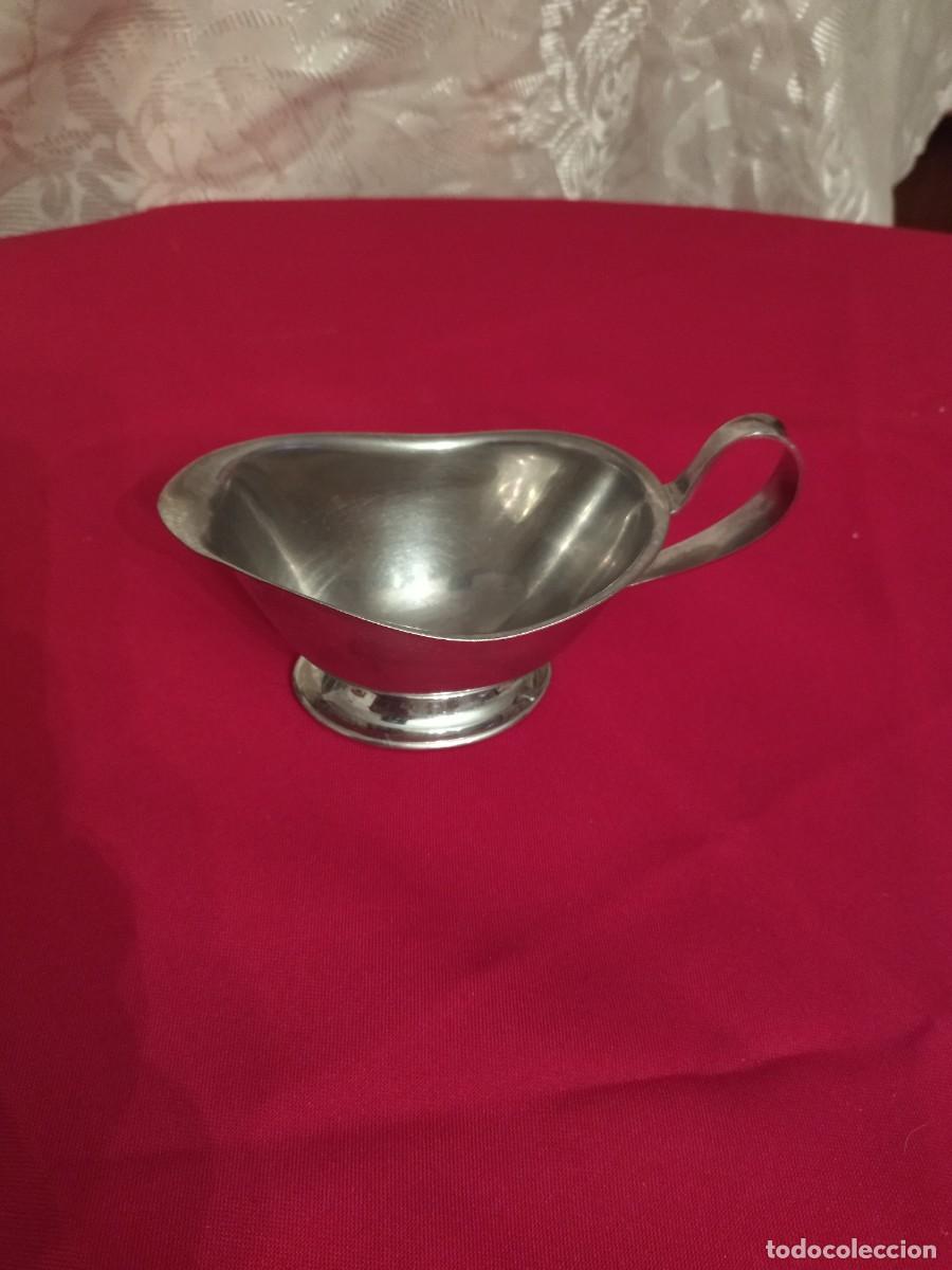 Vintage: Bonita salsera de inox. - Foto 3
