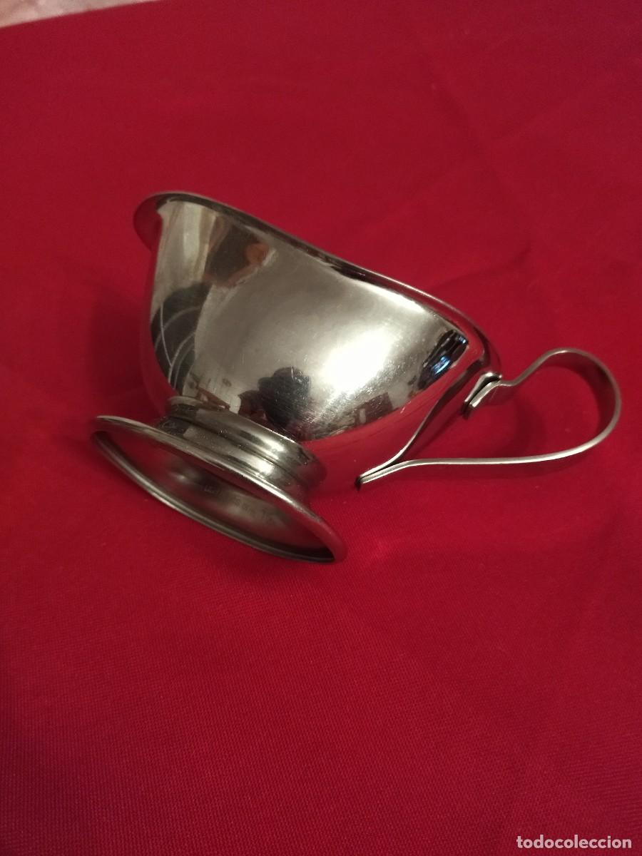 Vintage: Bonita salsera de inox. - Foto 5