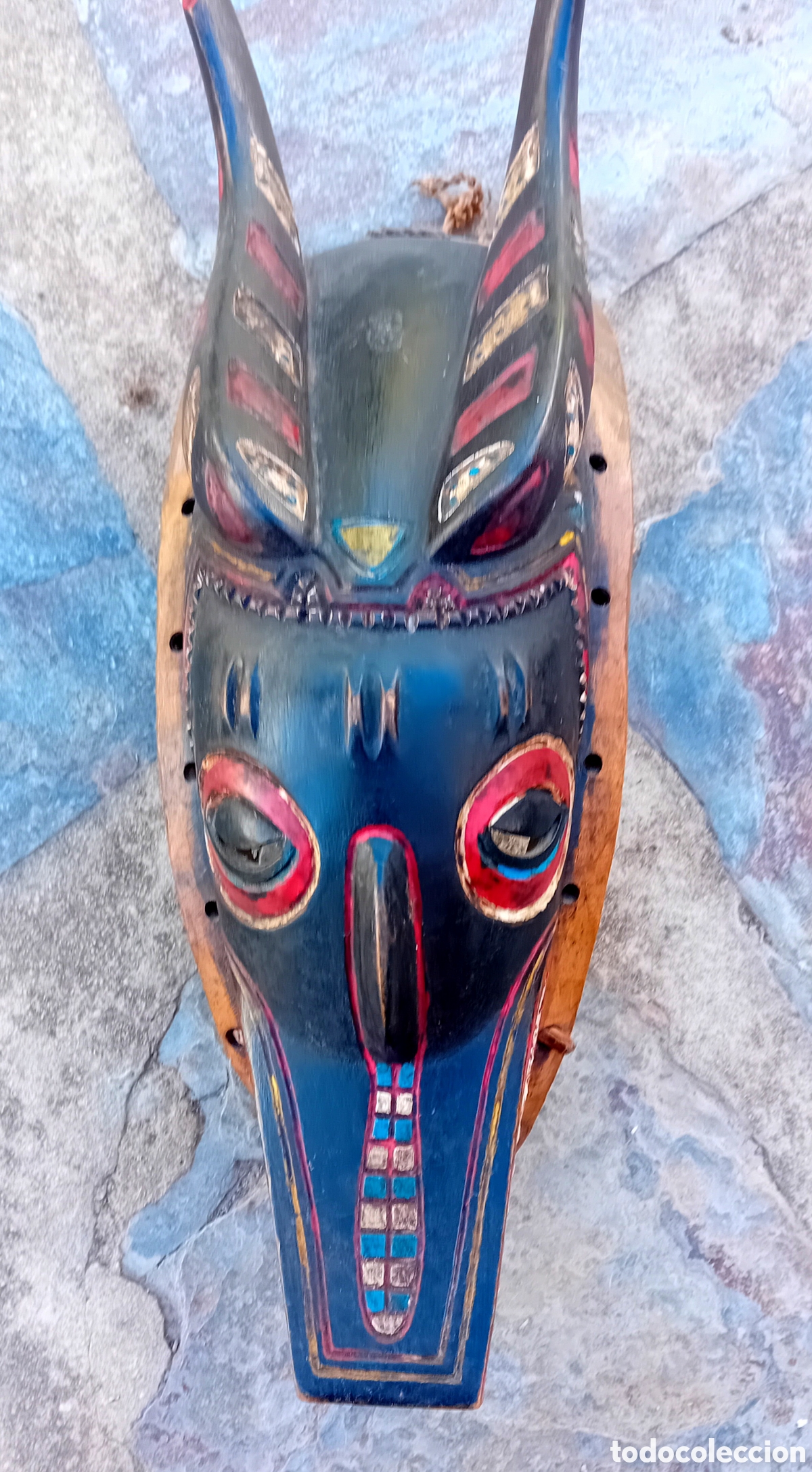 Vintage: Mascara africana zambl&eacute;.de la tribu gouru. Pintada a mano