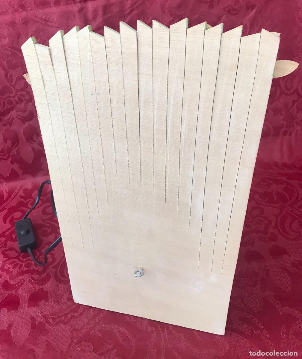 Vintage: ORIGINAL L&Aacute;MPARA RANA EN ESTANQUE DE PARED. EN MADERA - Foto 7