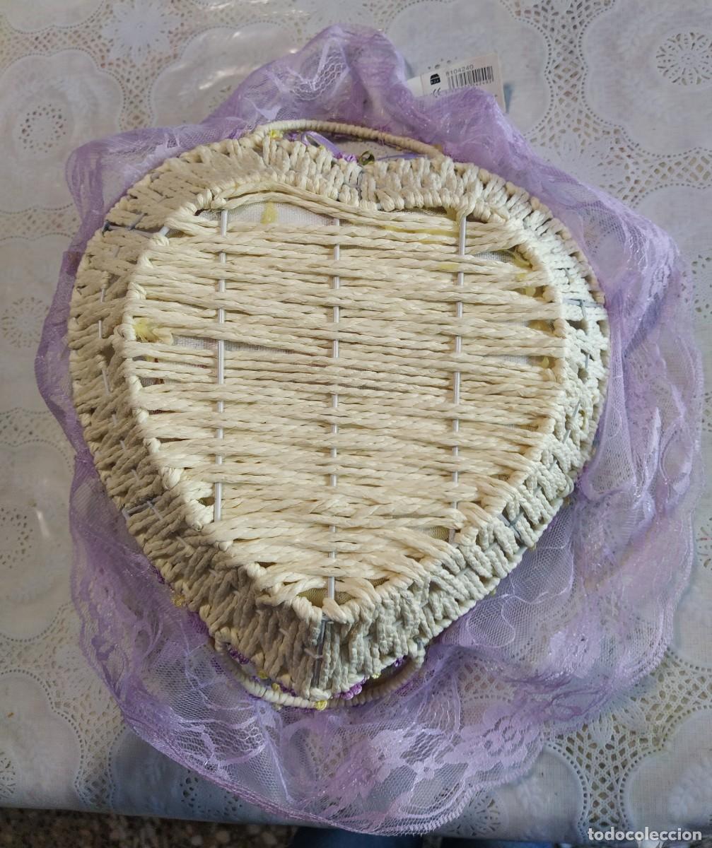 Vintage: Cesta coraz&oacute;n mimbre NUEVA - Foto 4