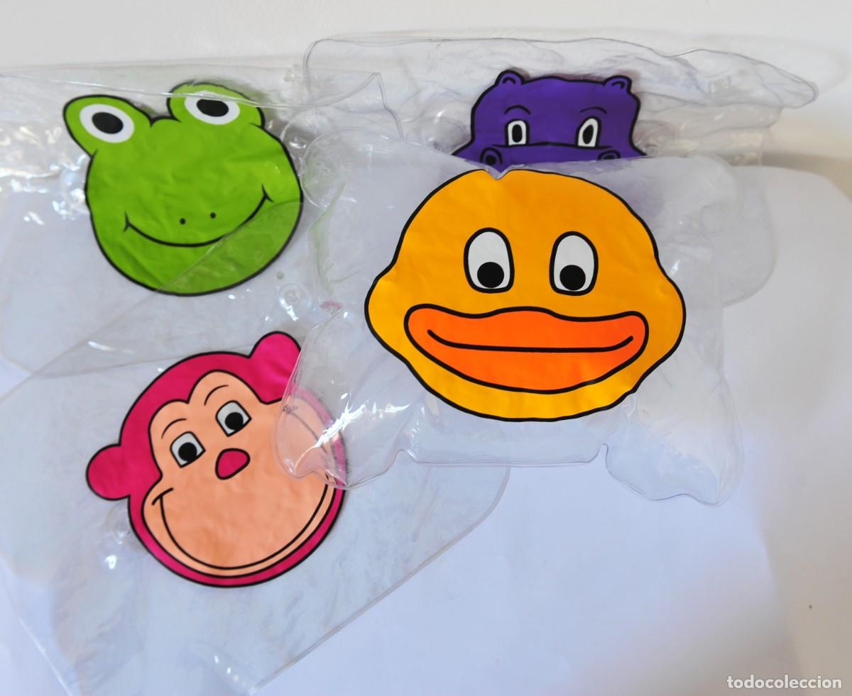Vintage: 4 cojines vintage, almohadillas infantiles para ba&ntilde;o o piscina. Nuevas, a estrenar. Inflables