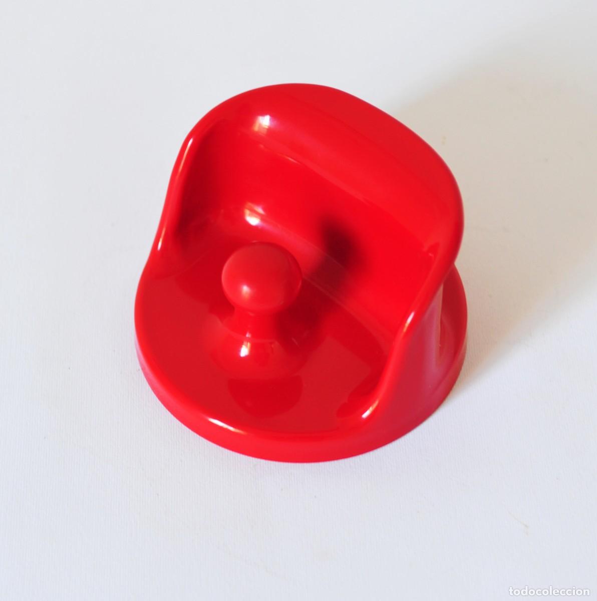 Vintage: Perchero vintage Tramo, fabricado en Barcelona. Licencia Kartell, dise&ntilde; de Olaf von Bohr. Rojo