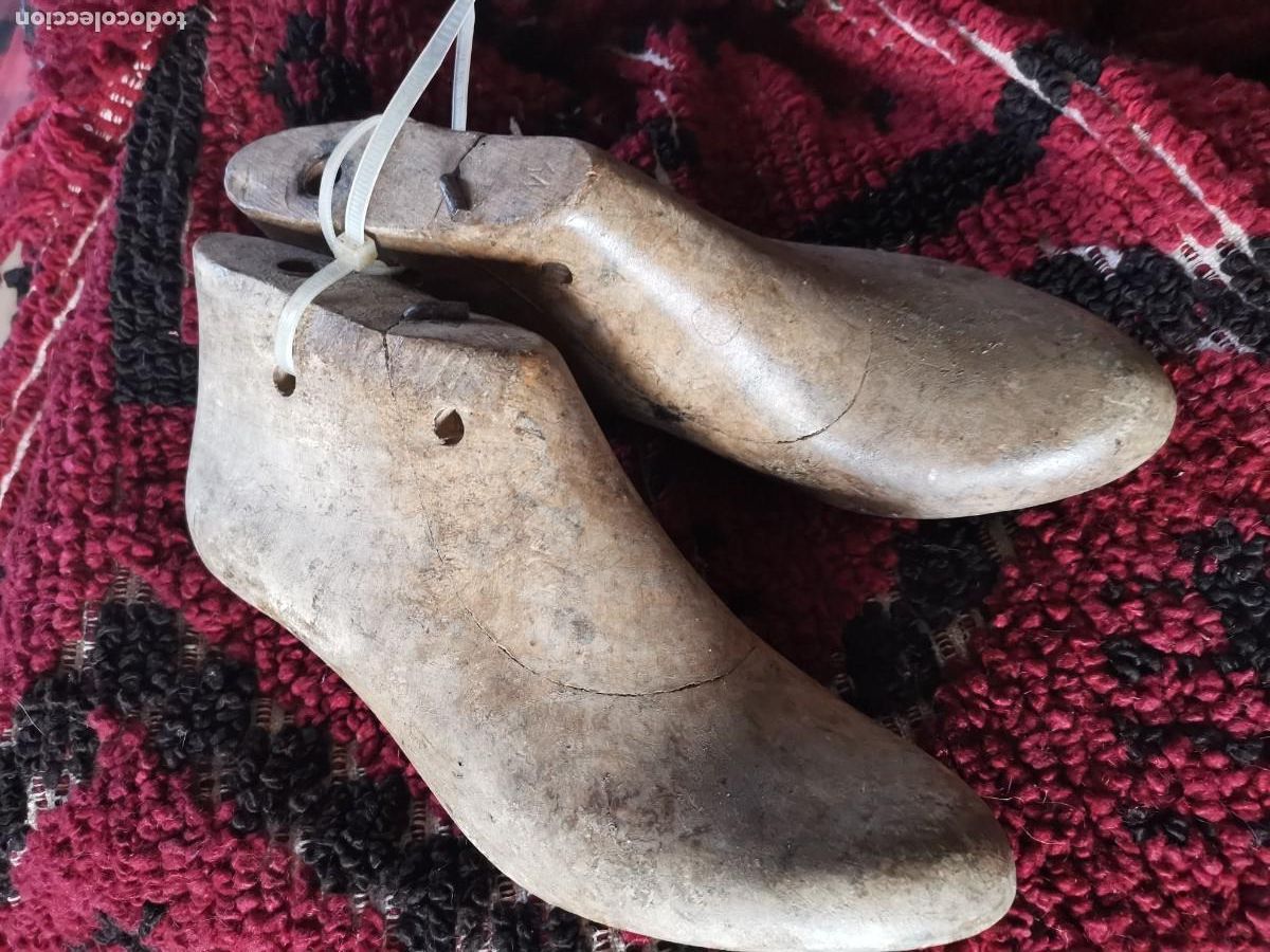 Vintage: Hormas de zapatos de madera. Pareja.