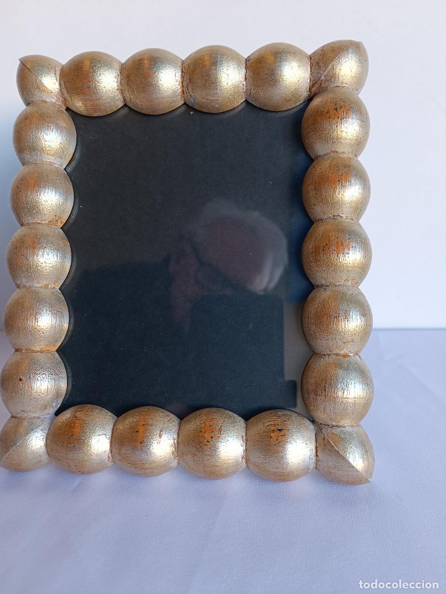 Vintage: PORTA FOTOGRAF&Iacute;AS DE BOLAS GRANDES DE COLOR PLATA DECAPADA DE 14 X 18
