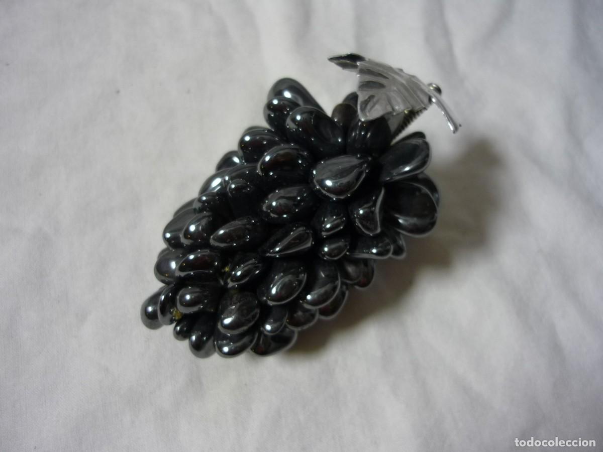 Vintage: Racimo de uvas de hematites - Foto 2