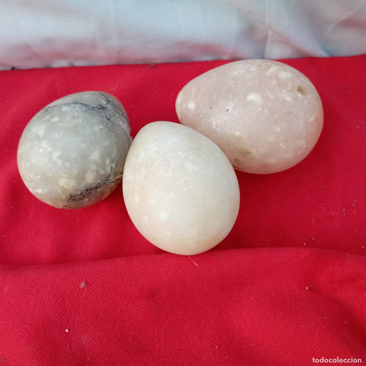 Vintage: 3 huevos de alabastro - Foto 1
