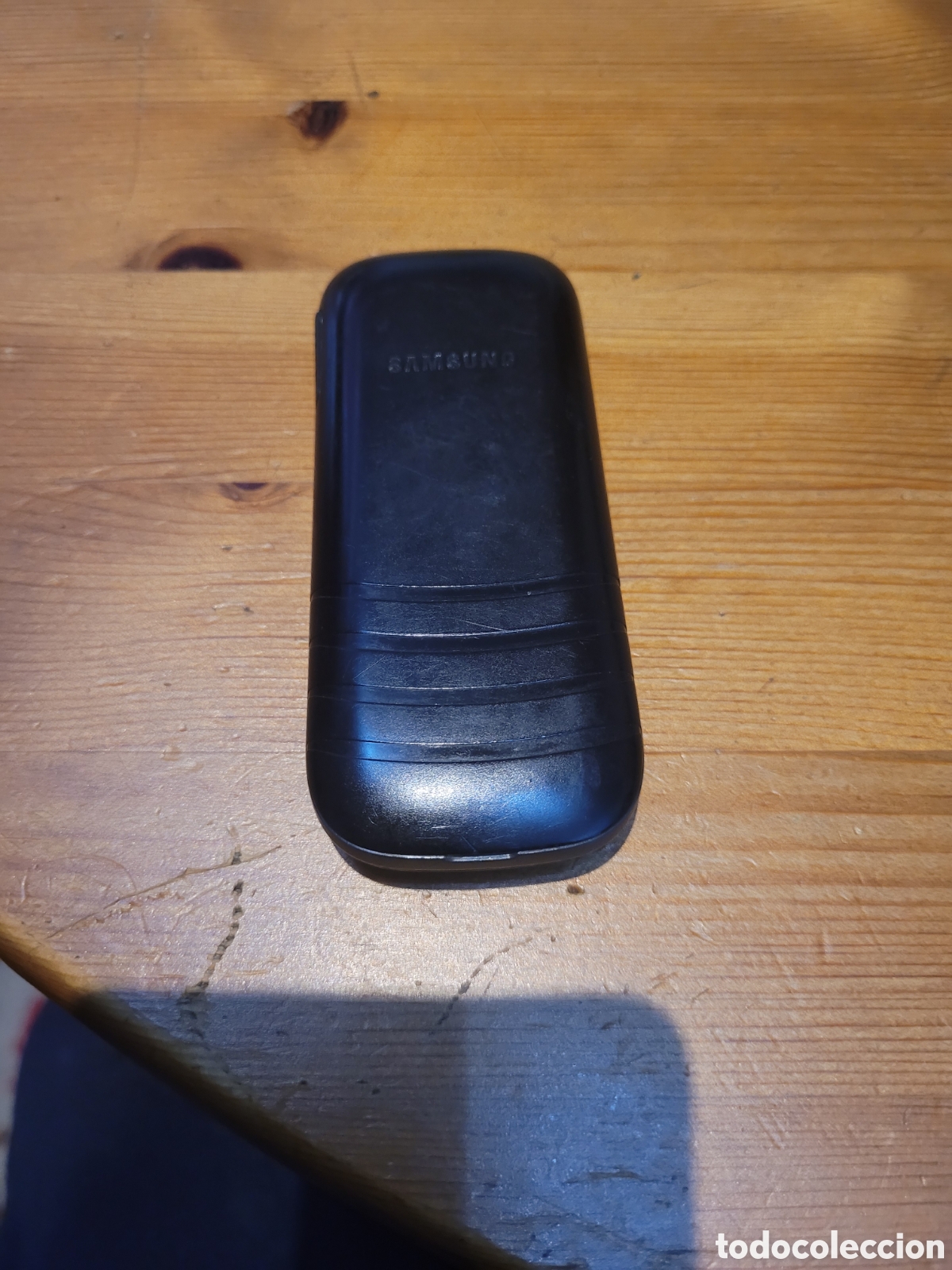 Vintage: Tel&eacute;fono Samsung E-1200 sin cargador. - Foto 2