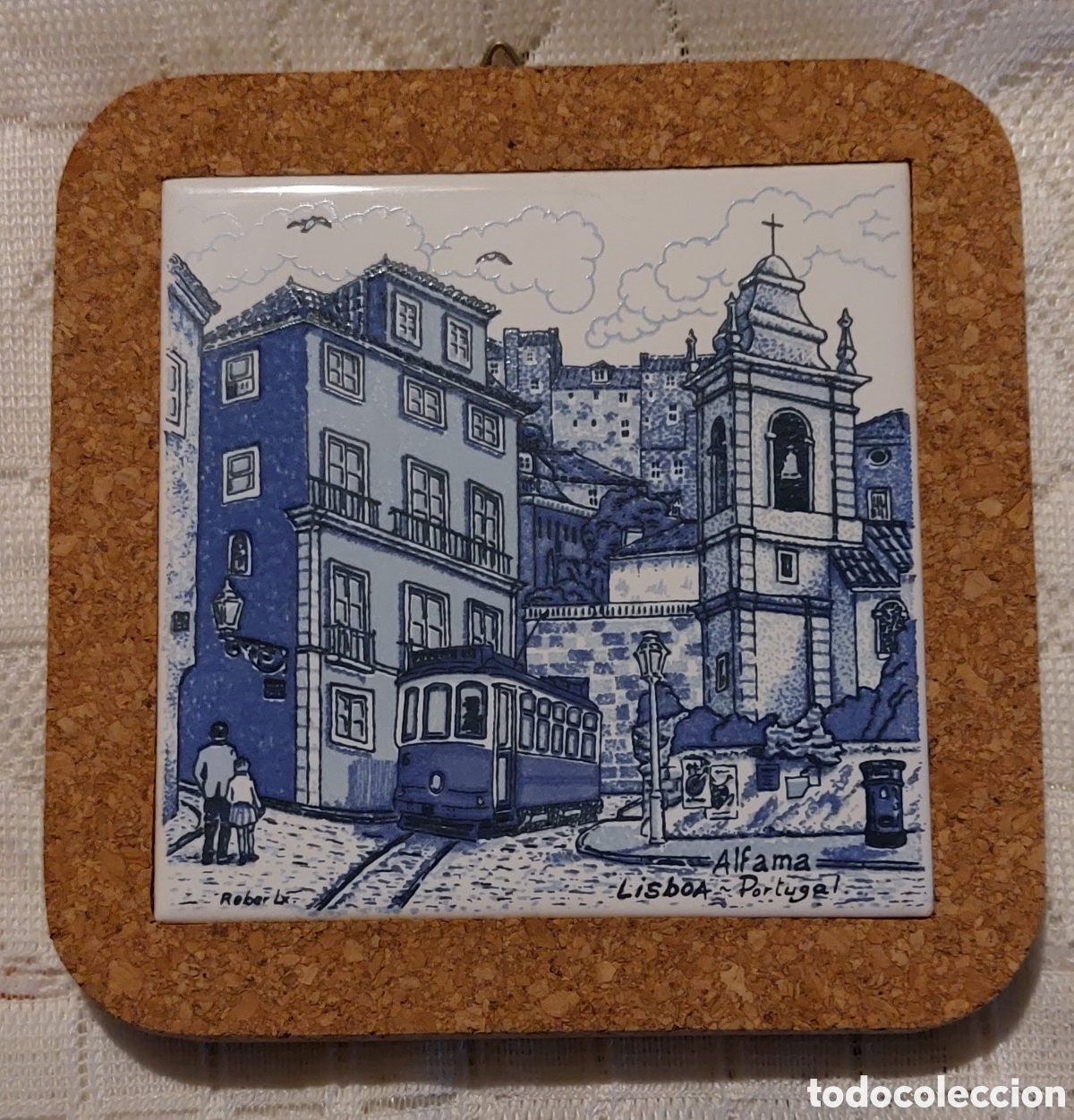 Vintage: Baldosa decorativa de cer&aacute;mica, pintada a mano, paisaje t&iacute;pico Lisboa
