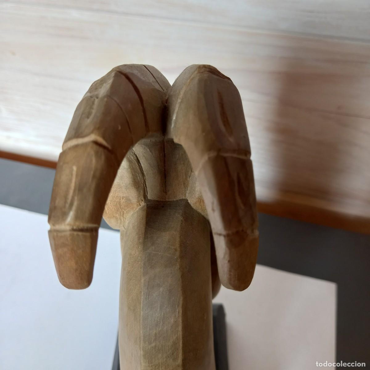 Vintage: Dos Tallas de madera - Foto 5