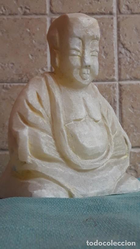 Vintage: ESTATUILLA DE BUDA TALLADA EN ALABASTRO. - Foto 1