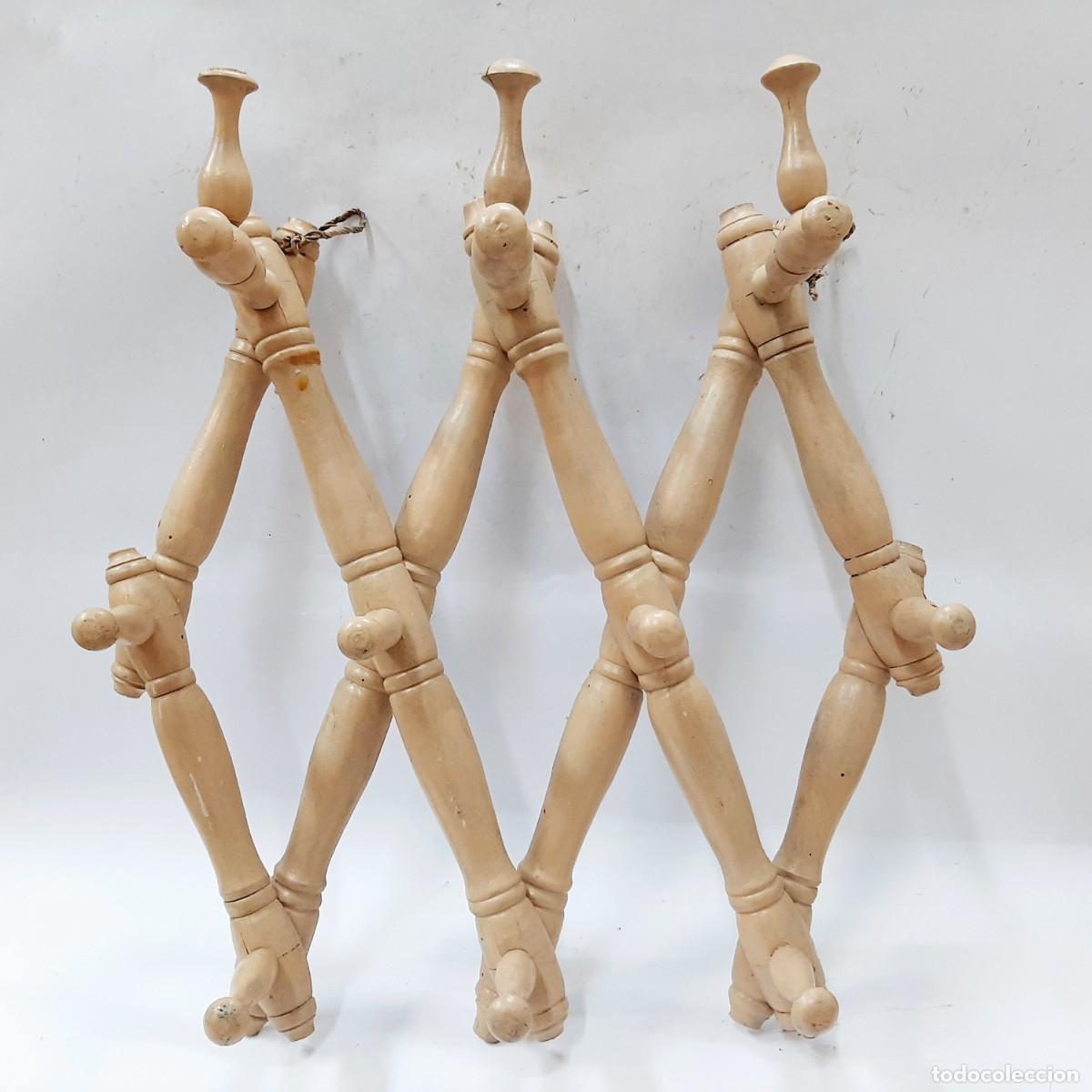 Vintage: Perchero colgante de madera vintage en acorde&oacute;n para guardar abrigos y sombreros(5.1)