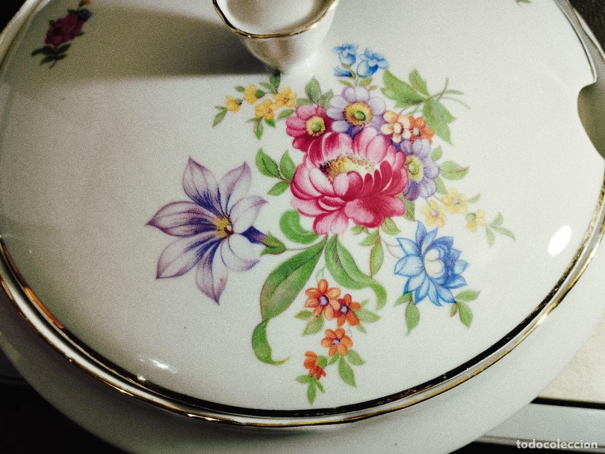 Vintage: Sopera de porcelana . - Foto 5