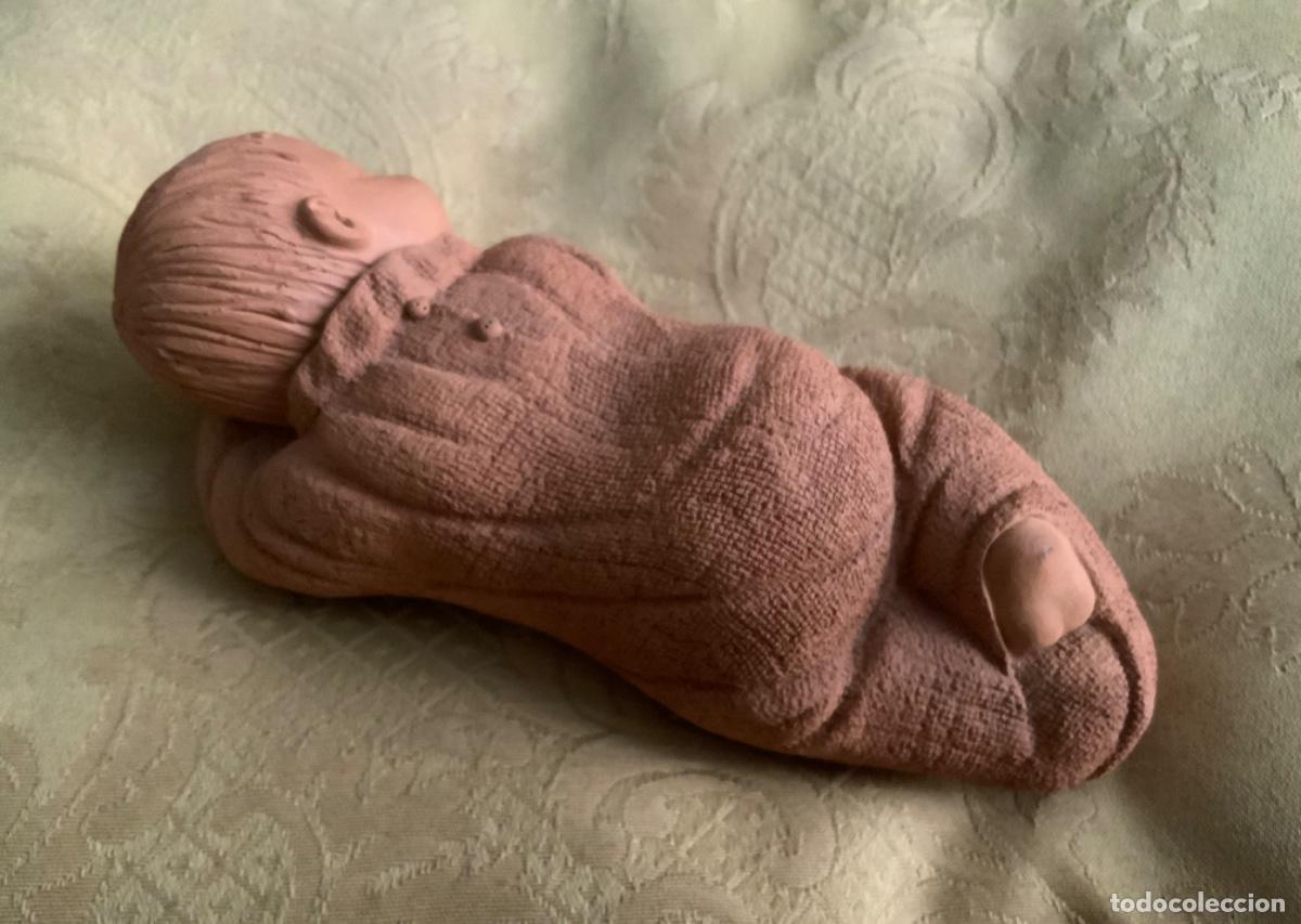 Vintage: BEBE DURMIENDO DE TERRACOTA - Foto 12