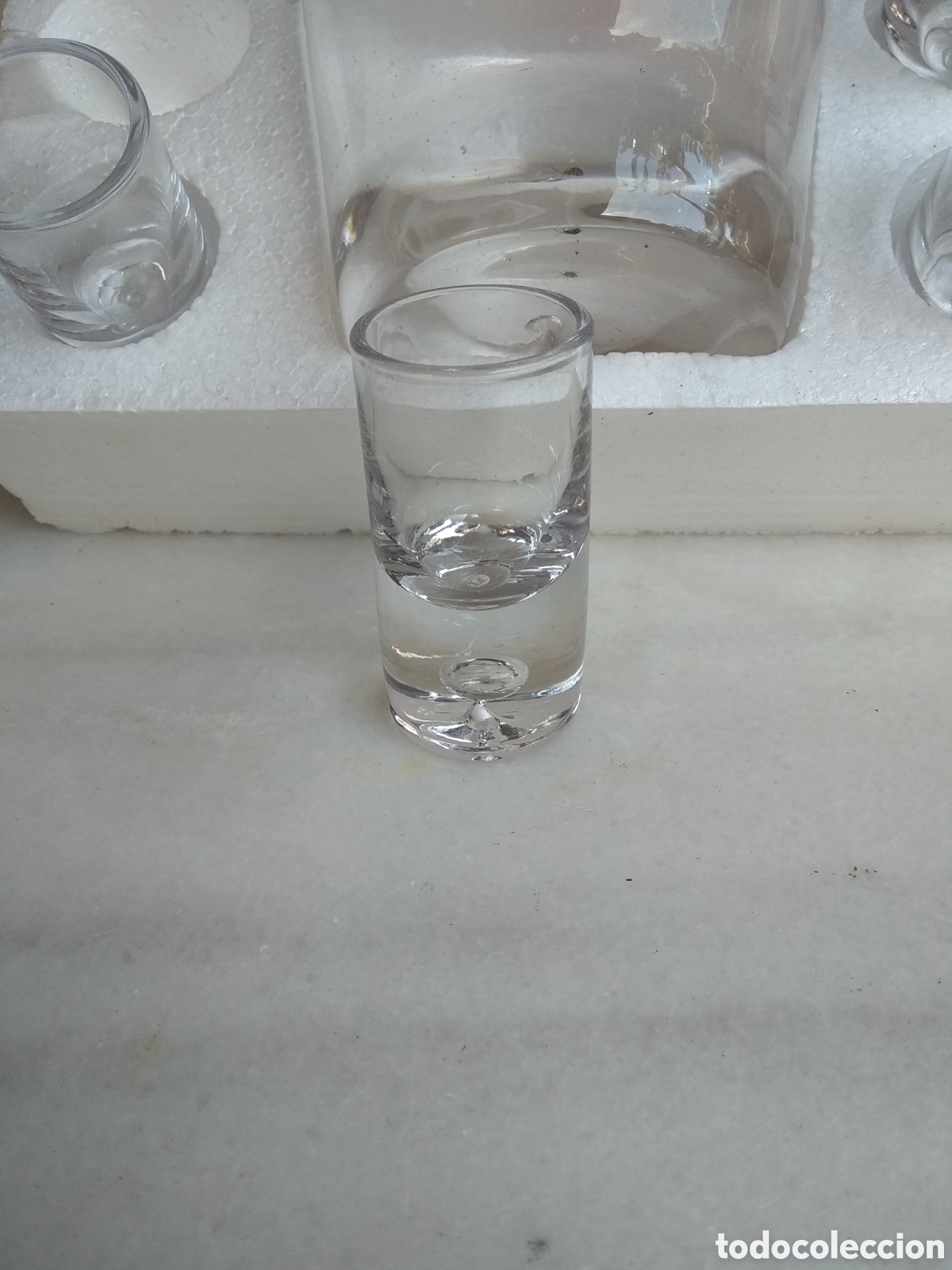Vintage: Licorera y vasos de cristal. - Foto 2