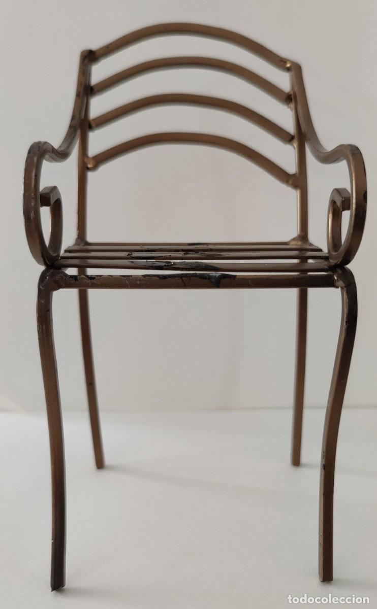 Vintage: Silla de Metal Dorada - Foto 1