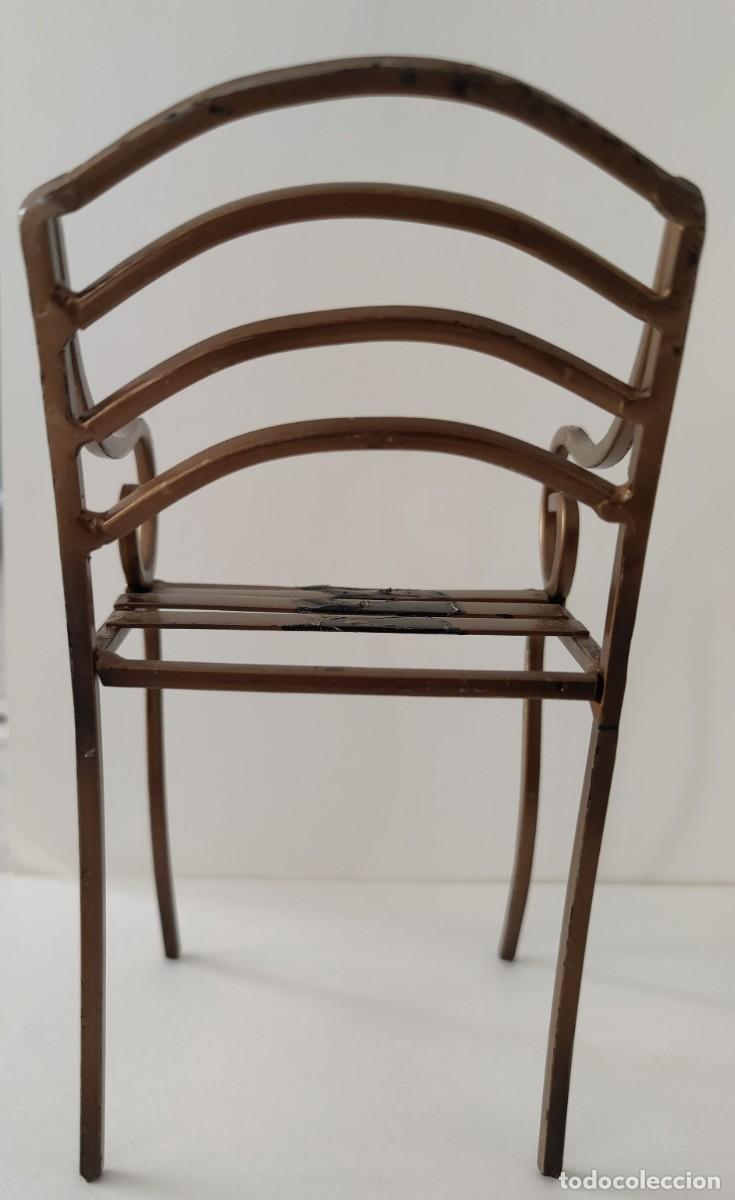Vintage: Silla de Metal Dorada - Foto 4