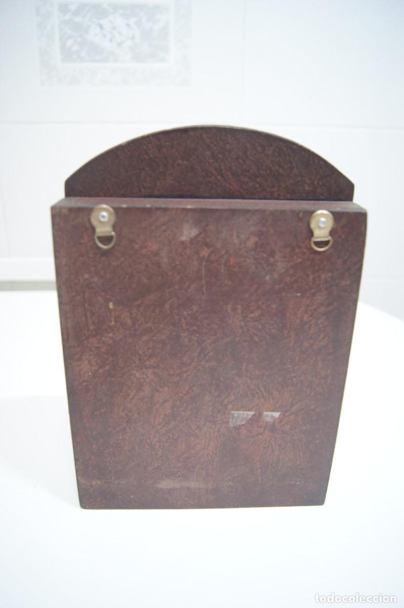 Vintage: Cuelgallaves madera oscura - Foto 7