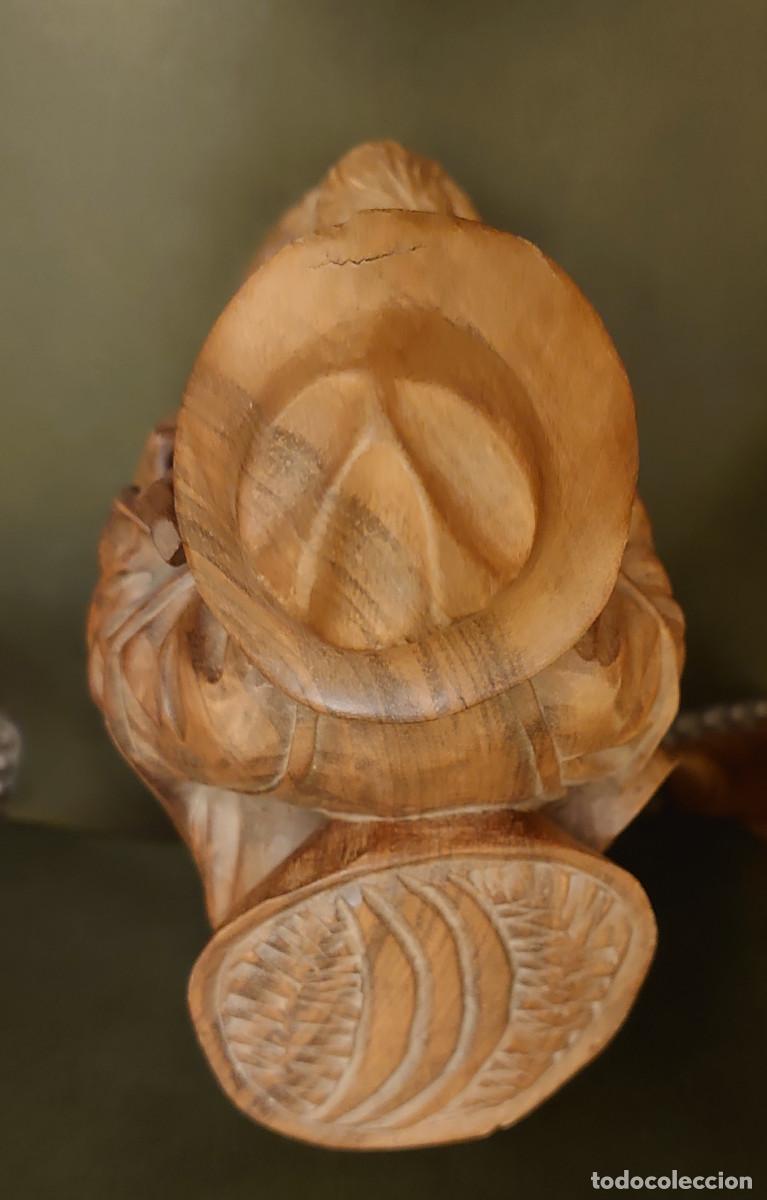 Vintage: Figura de madera tallada de anciano. - Foto 9