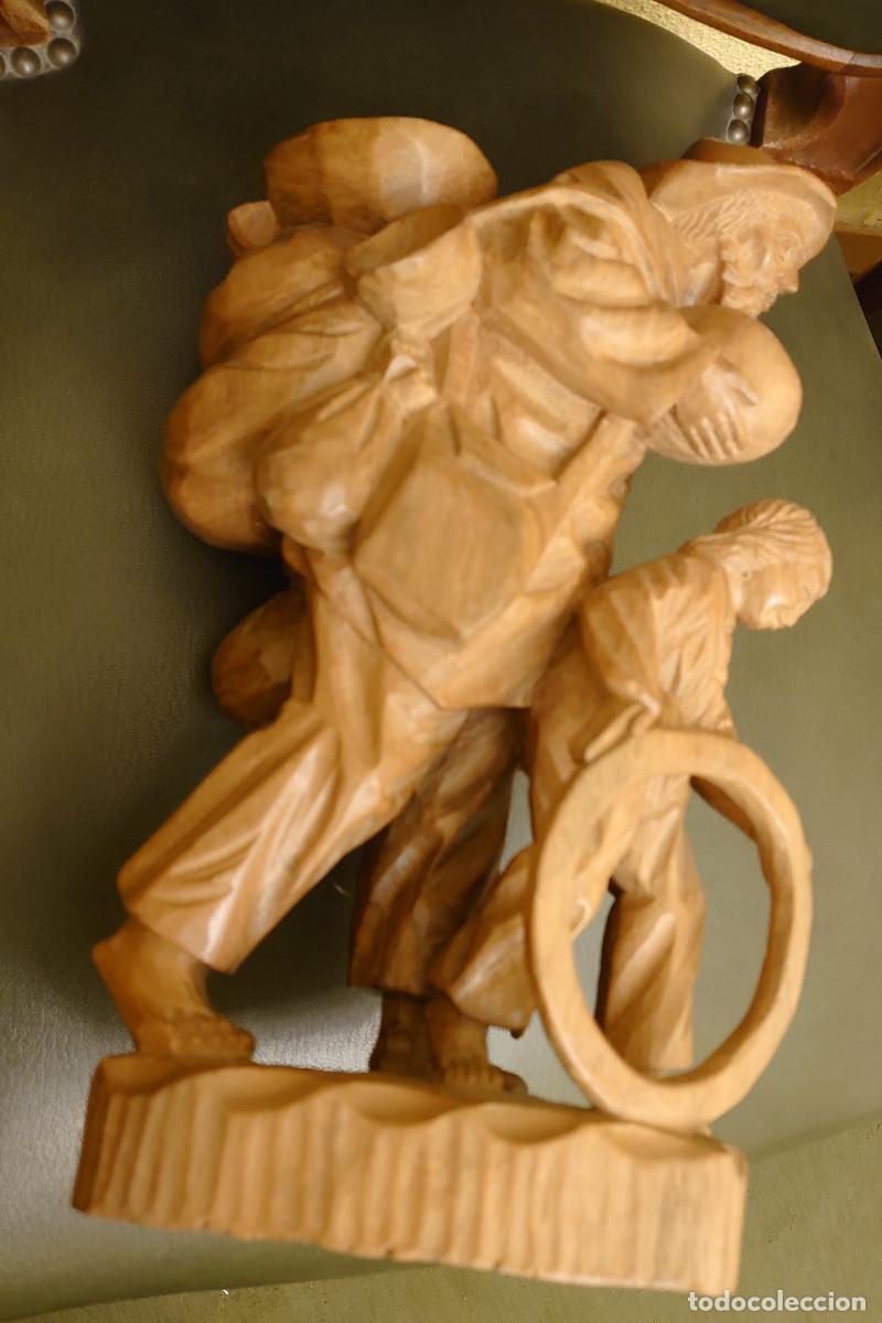 Vintage: Figura de madera tallada de anciano. - Foto 10