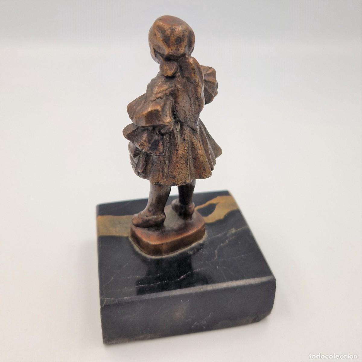 Vintage: Figura de bronce sobre base de m&aacute;rmol. 1880 - 1900 - Foto 3