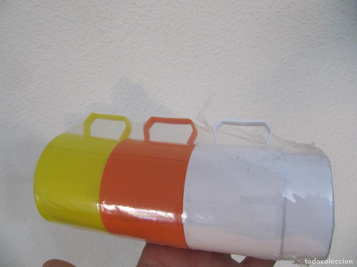Vintage: VASOS DE PLASTICO VINTAGE