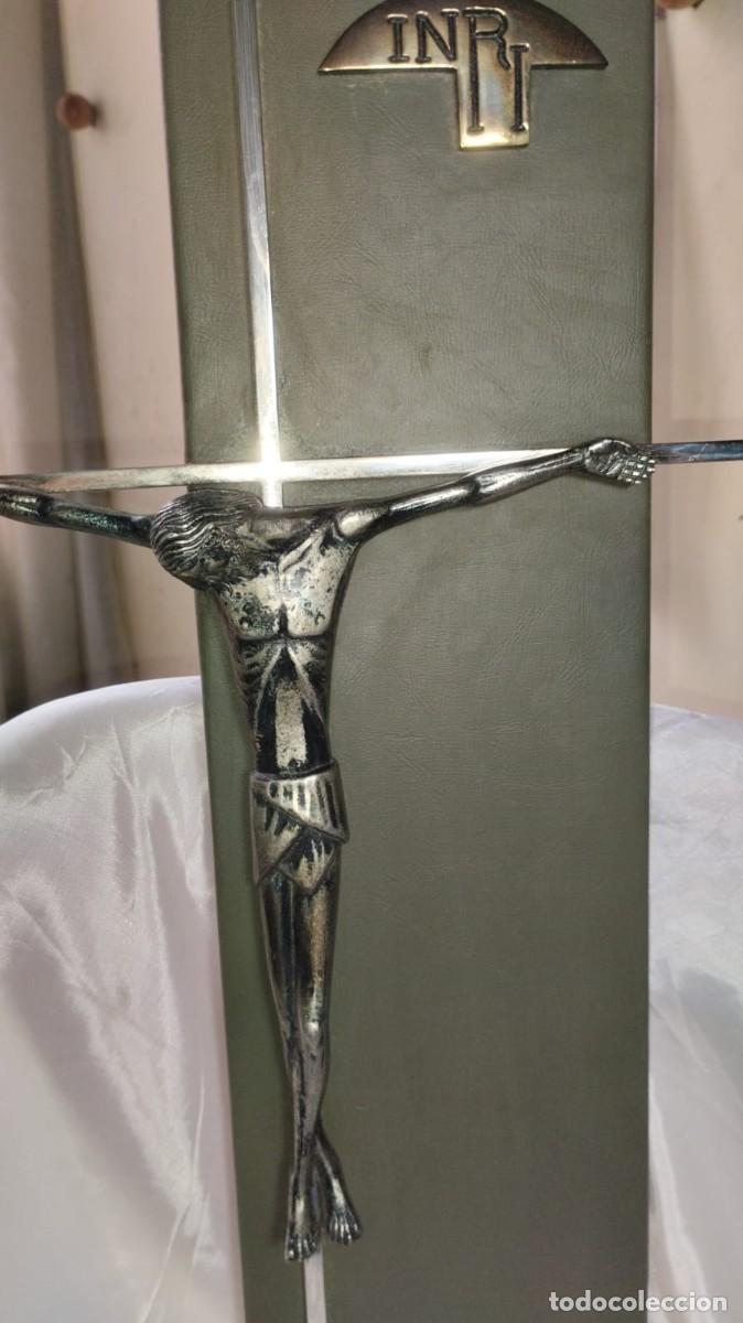 Vintage: Cristo crucificado. A&ntilde;os 70. - Foto 3