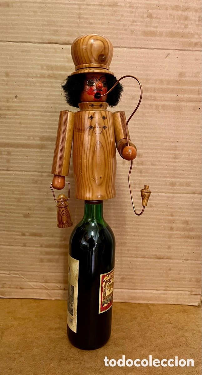 Vintage: ADORNO PARA BOTELLA DE MADERA - Foto 1