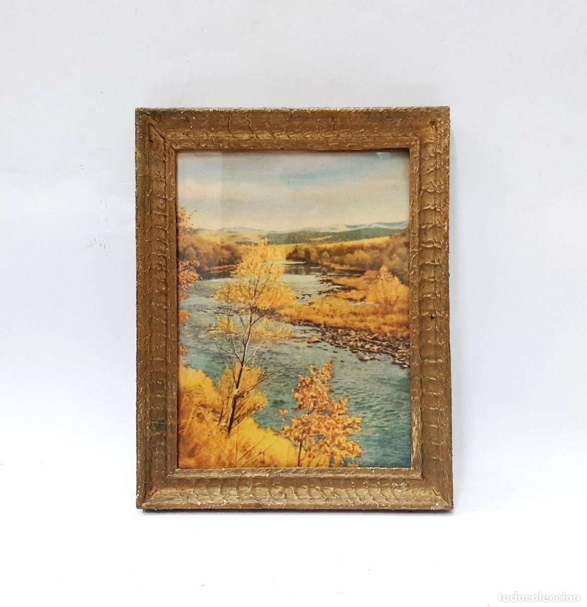 Vintage: Impresi&oacute;n de arte vintage: r&iacute;o en oto&ntilde;o en marco de madera (14.2)