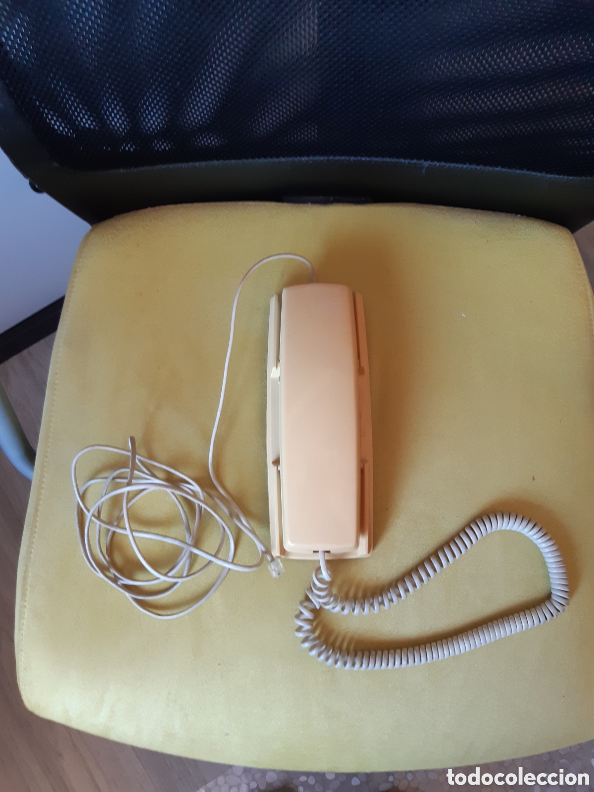 Vintage: Tel&eacute;fono beige tipo bandolera - Foto 1