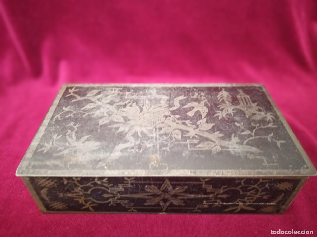 Vintage: CAJA DE LAT&Oacute;N VINTAGE. - Foto 3