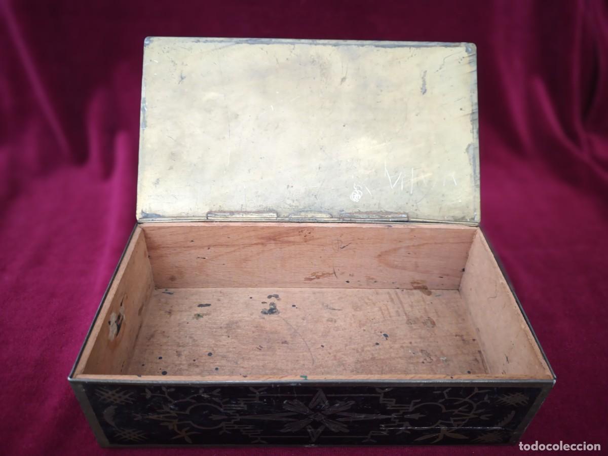 Vintage: CAJA DE LAT&Oacute;N VINTAGE. - Foto 5