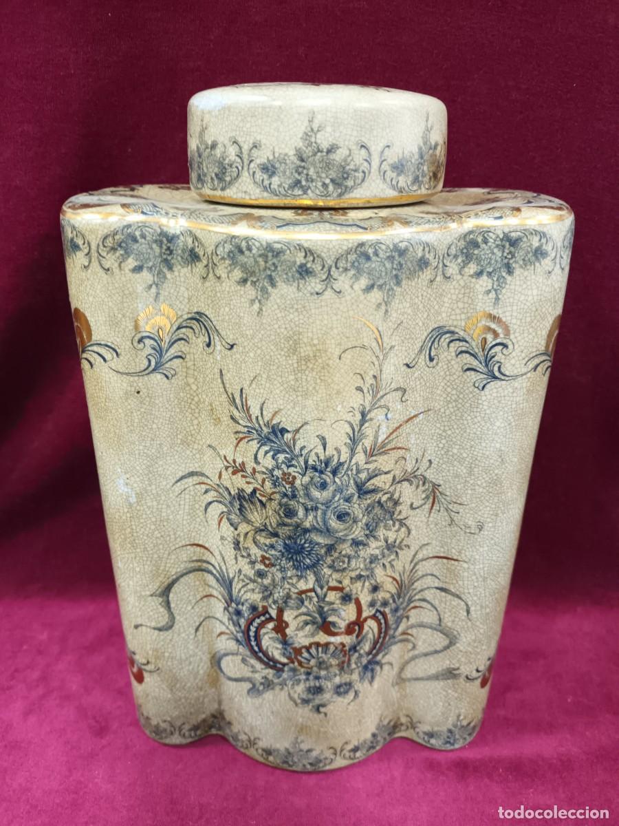 Vintage: PORCELANA VINTAGE-30 CM DE ALTO-19 CM DE ANCHO.