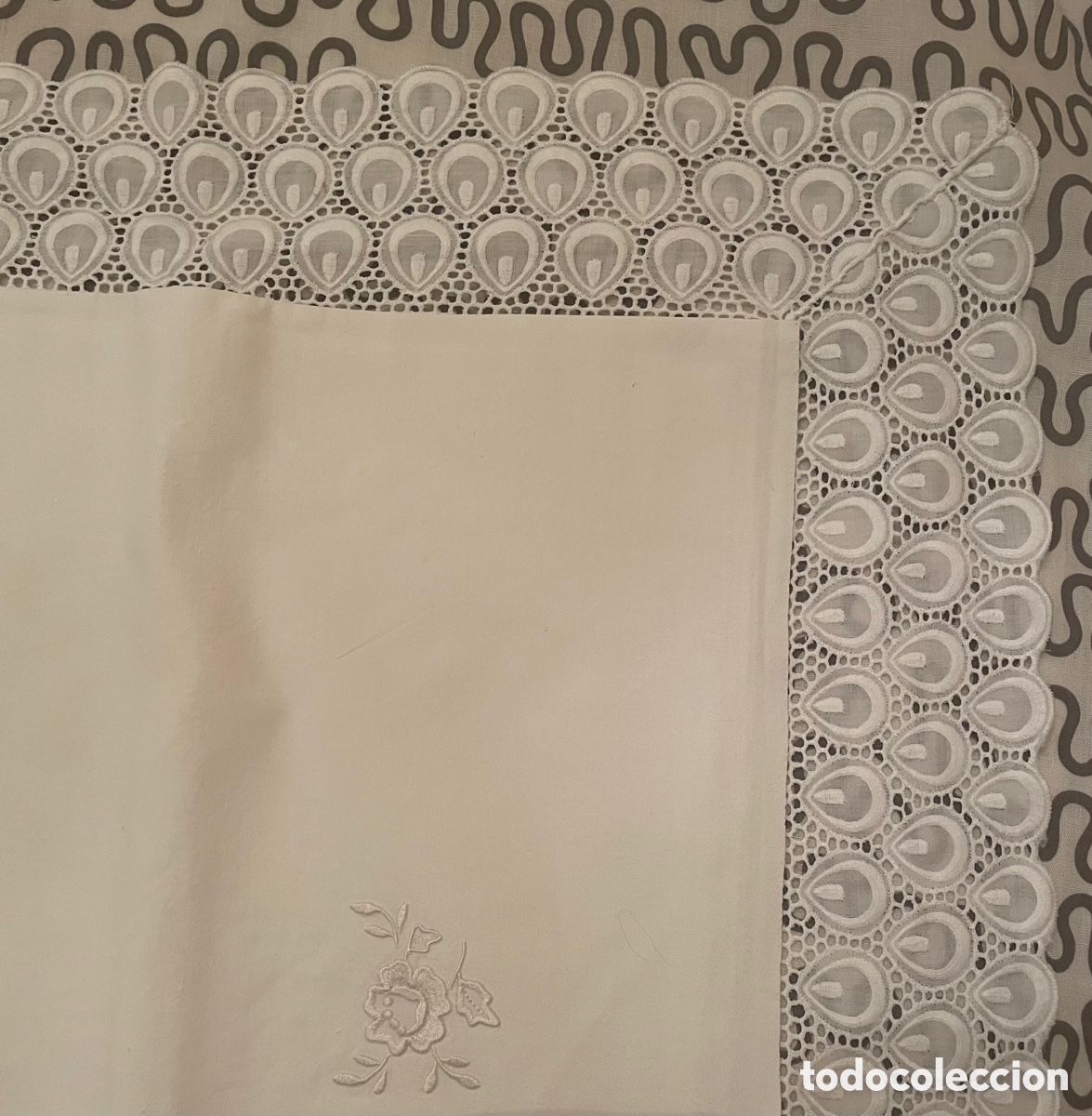 Vintage: S&aacute;bana y almohada bordadas - Foto 1