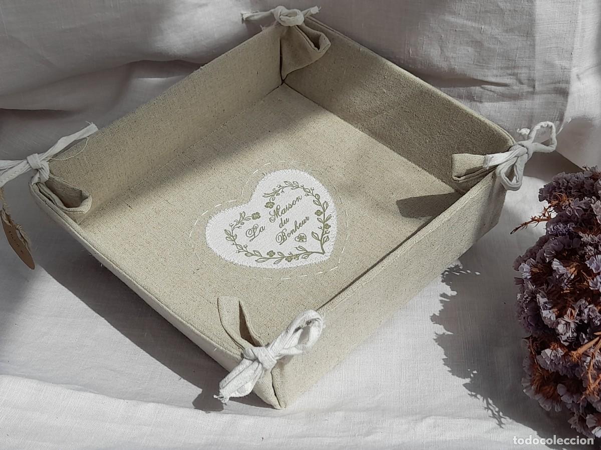 Vintage: servilletero de algod&oacute;n
