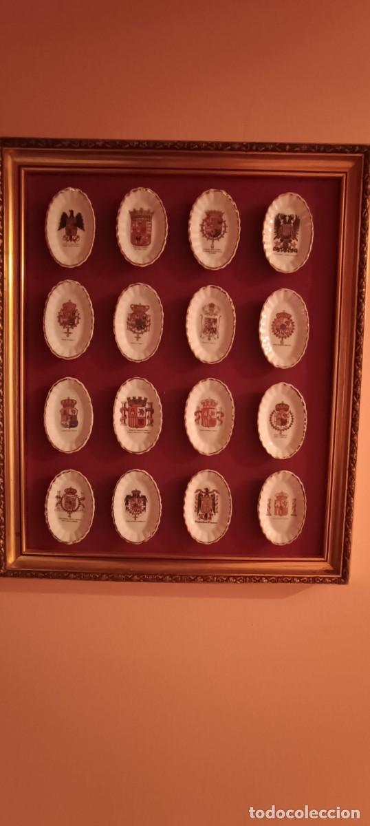 Vintage: CUADRO DE ESCUDOS DE ESPA&Ntilde;A