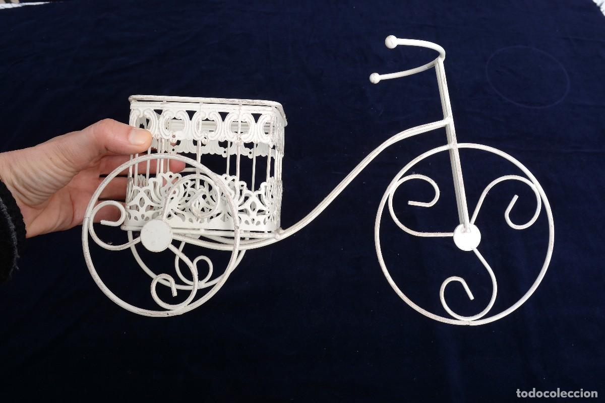 Vintage: Macetero met&aacute;lico en forma de Bicicleta - Foto 17
