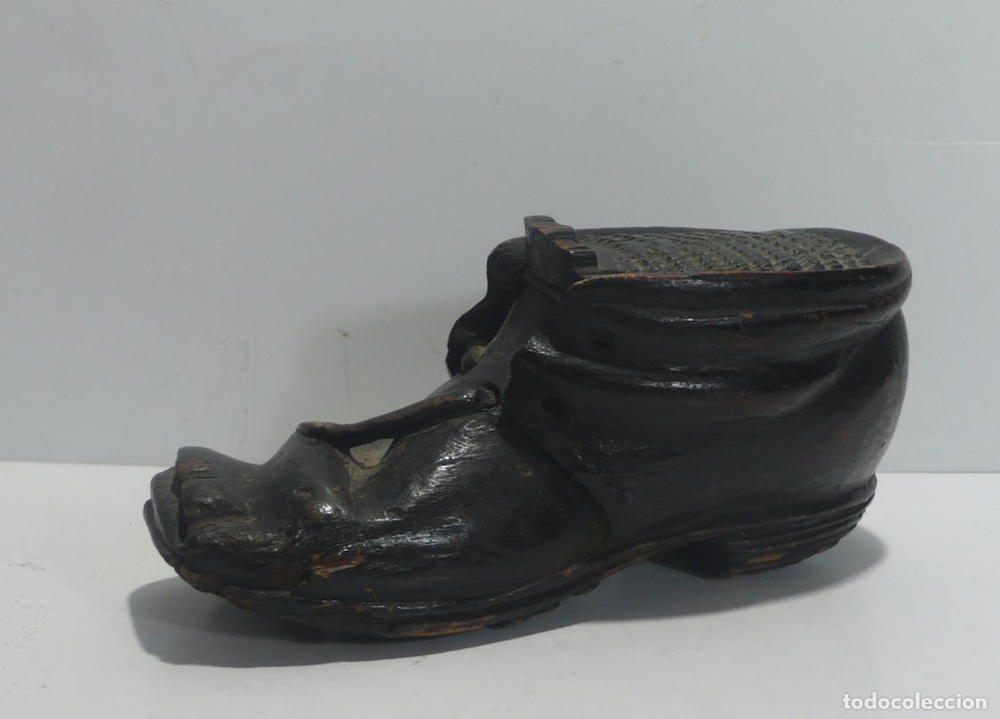 Vintage: ZAPATO DE MADERA - Foto 2
