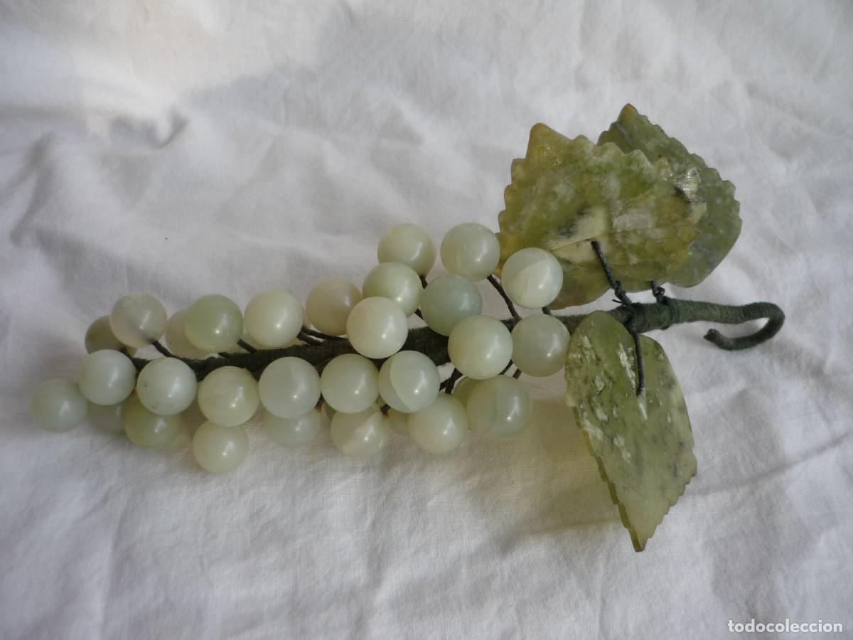 Vintage: Racimo de uvas fabricadas en jade - Foto 3