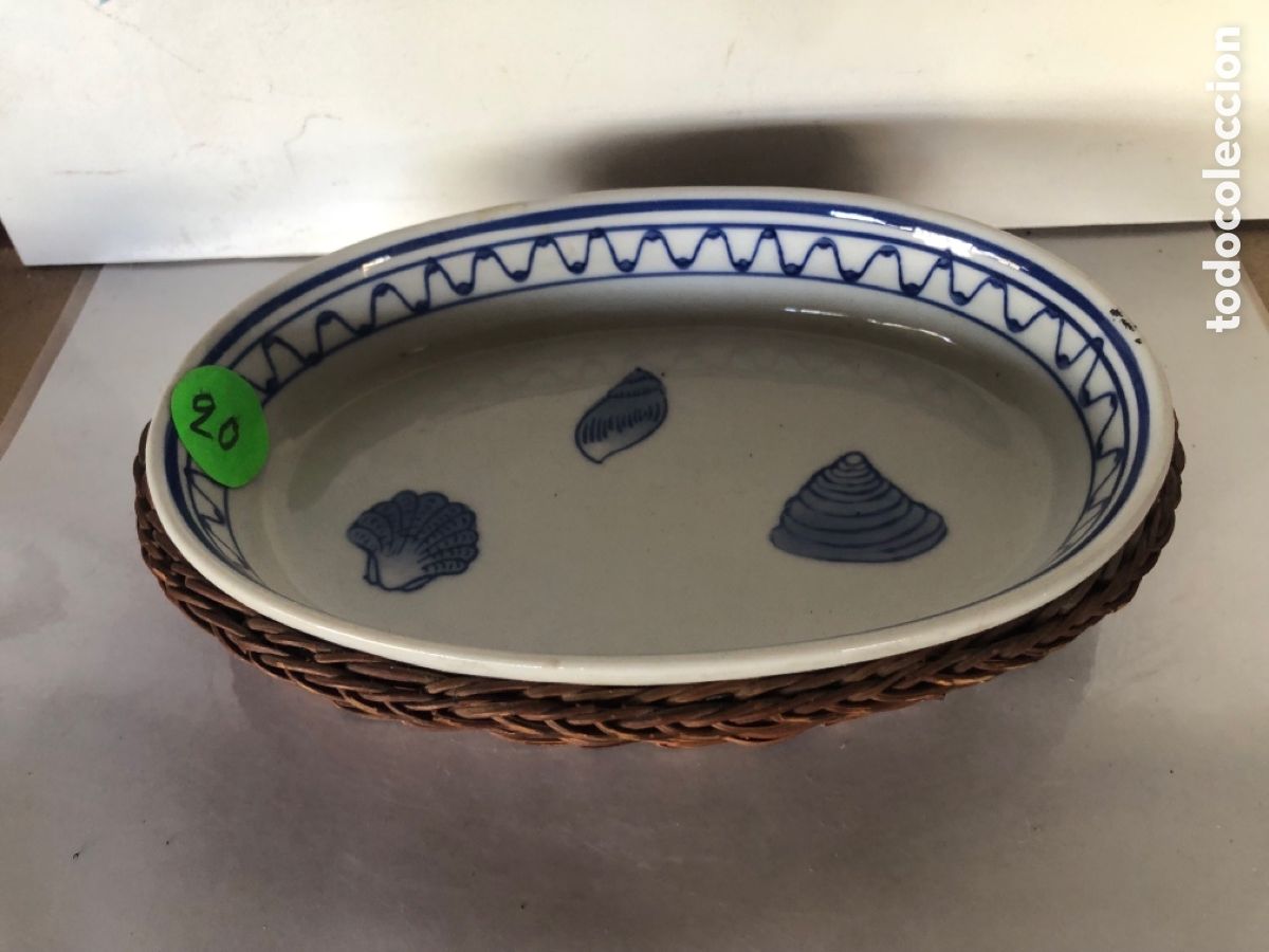 Vintage: Bandeja aperitivos con cestillo de mimbre - Foto 1