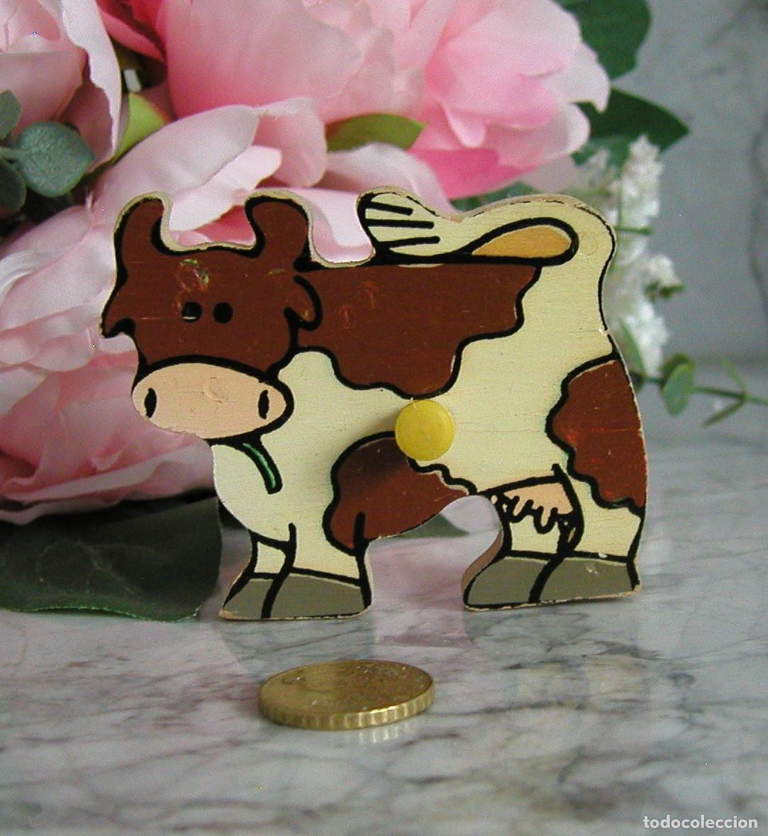 Vintage: Mini percha de madera para habitaci&oacute;n de ni&ntilde;os vaquita-D&eacute;cada de los 80