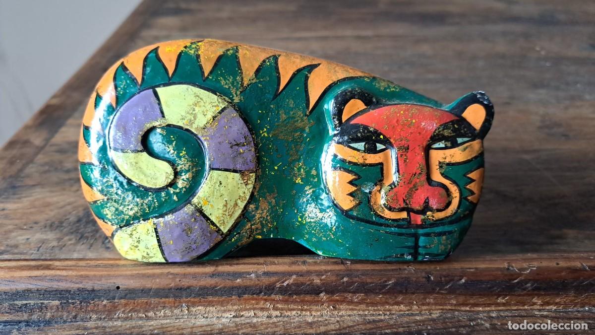 Vintage: Escultura Gato de Madera colorida de Laurel Burch