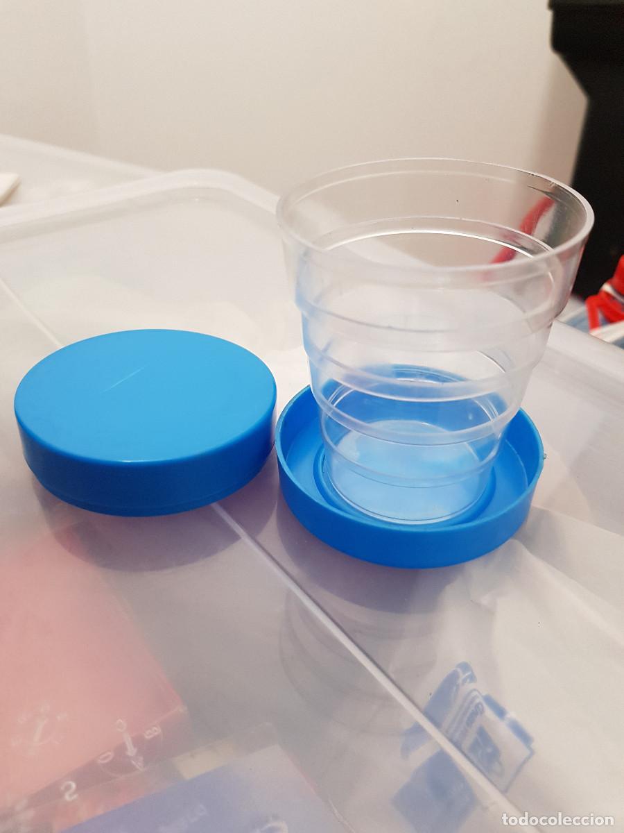 Vintage: VASO PLEGABLE DE PL&Aacute;STICO - Foto 1