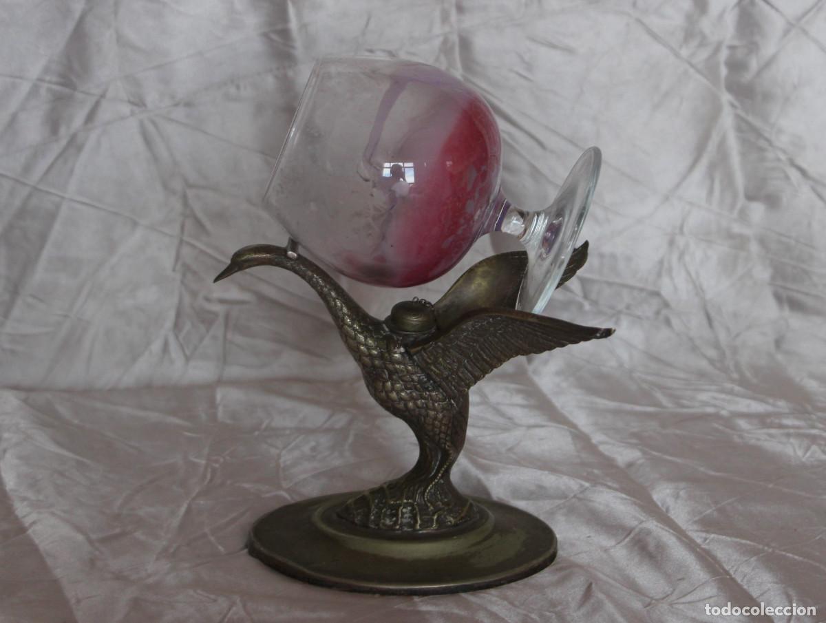 Vintage: figura de garza en alpaca, calentador de copas de co&ntilde;ac