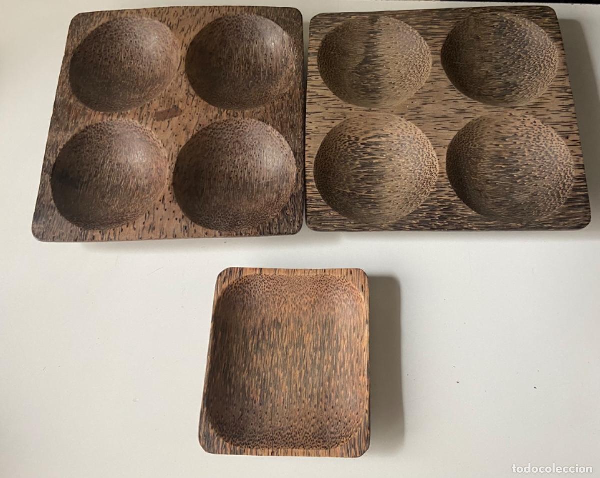 Vintage: 219-79. Juego de tres bandejas de aperitivos. Madera de coco. A&ntilde;os 80.