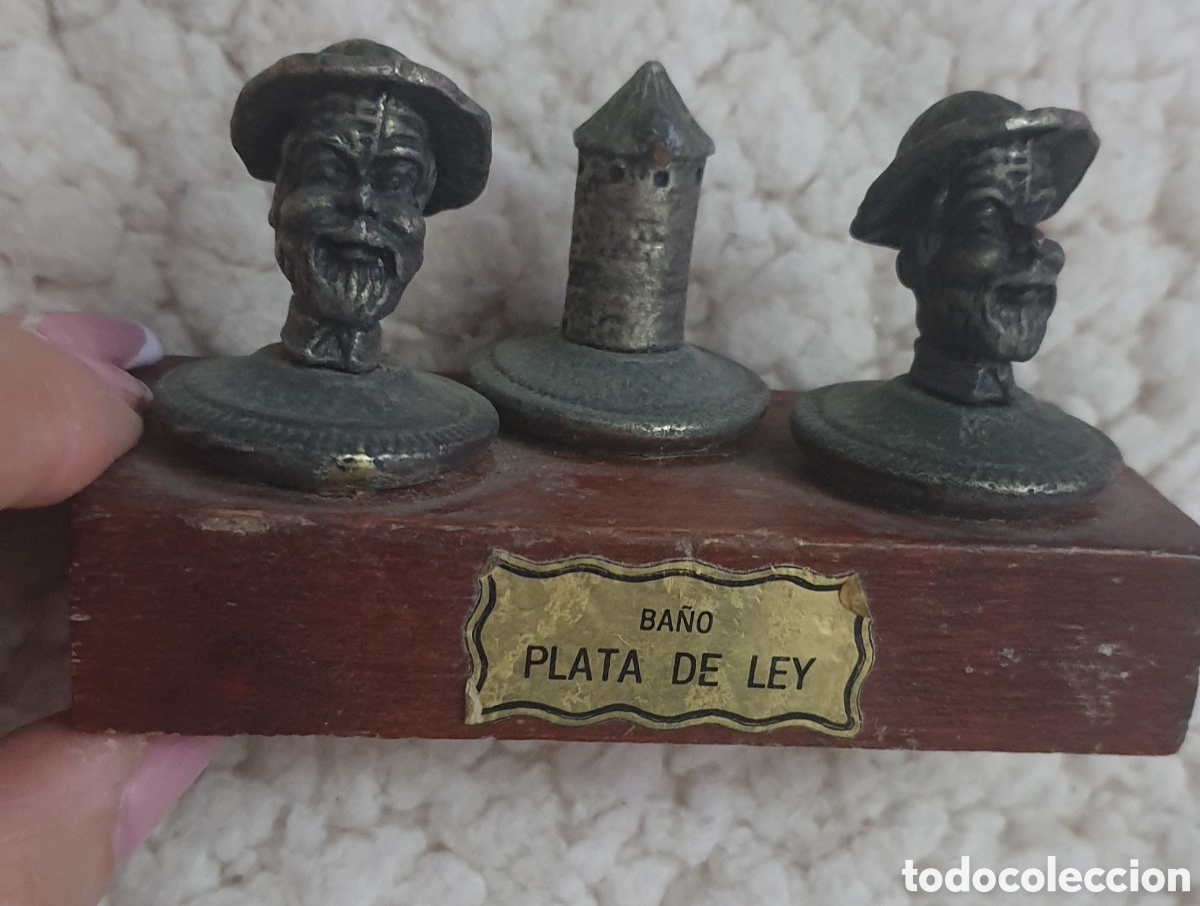 Vintage: Pisapapeles Don Quijote con ba&ntilde;o de plata de key